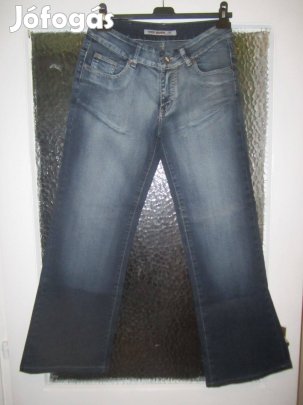 32-es márványos farmernadrág