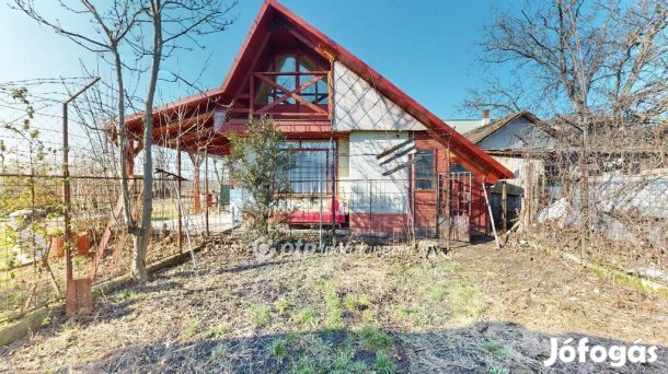 32 nm-es ház eladó Tiszavasvári