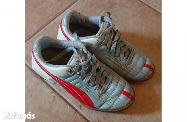 33-as Puma sportcipő belső talphossz: 20 cm