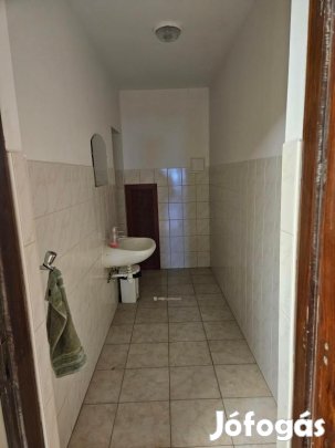 346 nm-es lakás eladó Veszprém