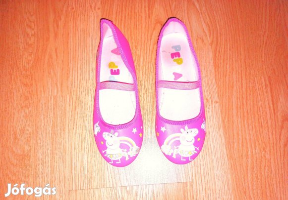 34 bth:21,5 cm újszerű 1.kéz H&M Peppa malac, unikorkornis cipői