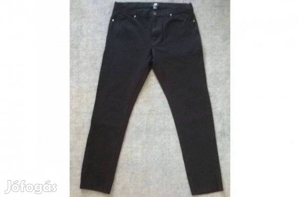 34-es H&M-es fekete szűk szárú férfi nadrág