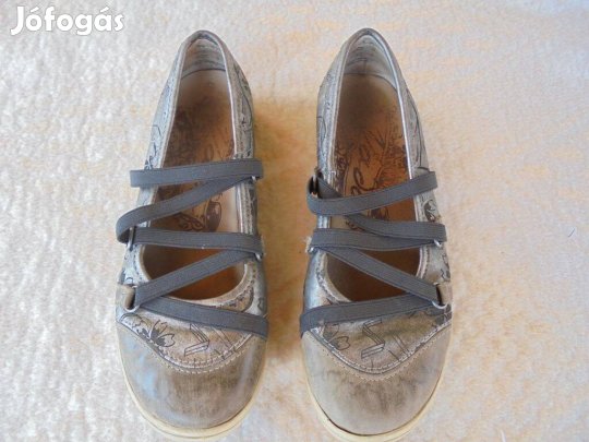 34-es Vado bőr balerina lány cipő