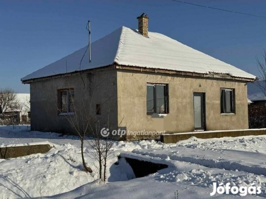 353 nm-es telek eladó Tetétlen