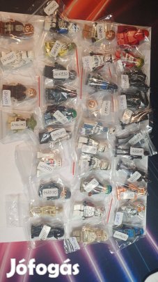 35 db LEGO Star Wars figura kizárólag egyben eladó