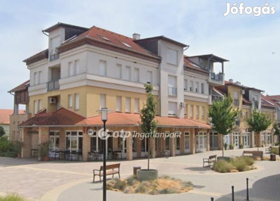 35 nm-es lakás eladó Lajosmizse