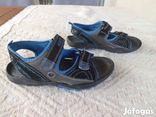 35-ös Agaxy 2 tépőzáras fiú szandál