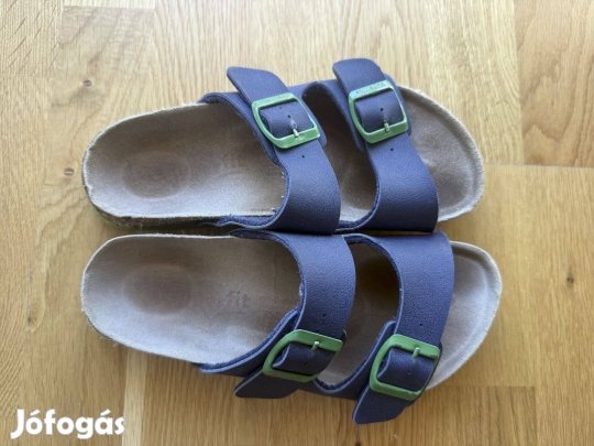 35 ös Superfit papucs 35 ös papucs parafa papucs masszív 4000Ft Xiiker