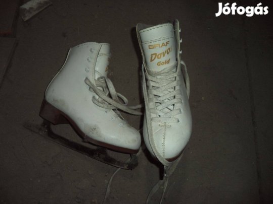 35as női mükorcsolya