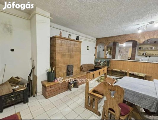 360 nm-es ház eladó Zalaegerszeg