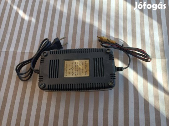 36V 1,6A olom akkumulátor töltő