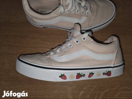 36 1/2 -es  Vans Ward Strawberry Printing csajos cipő