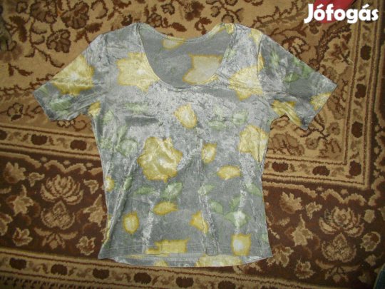 36-38-as rövid ujjú blúzok, felsők