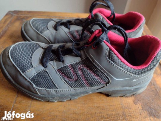 36 Decathlon Quechua cipő