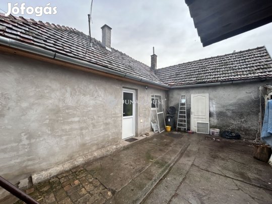 36 nm-es ház eladó Baja