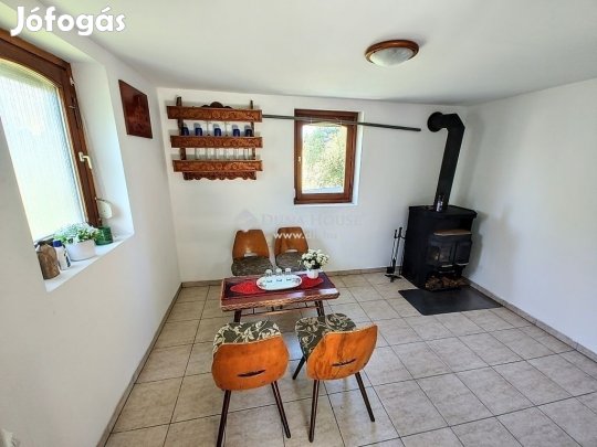 36 nm-es ház eladó Szeged