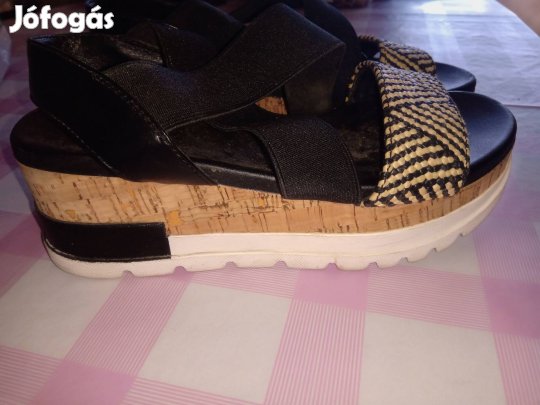 36 női,gyerek szandál 