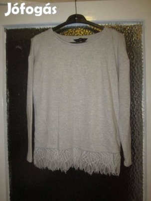 36-os F&F-es szürke csipkés aljú pulóver eladó!