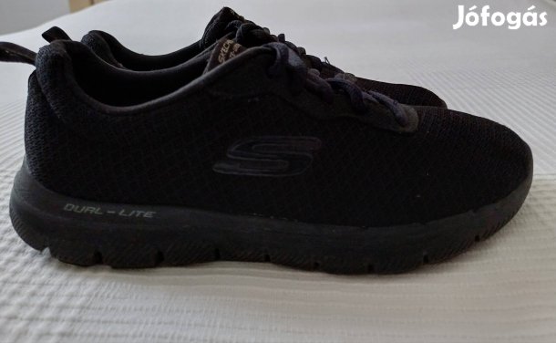 36-os Skechers Flex Appeal 3.0 sportcipő