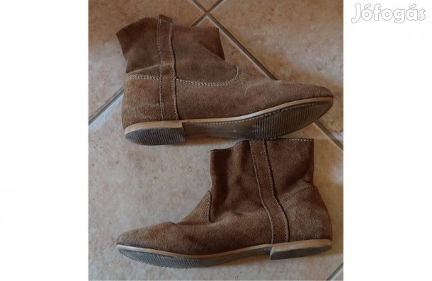 36-os Zara barna bokacsizma