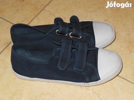 36-os, Vty sötétkék vászon, benti, váltó cipő, torna cipő