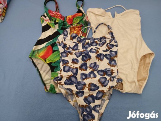 36-os és gyermekfürdőruhák eladók