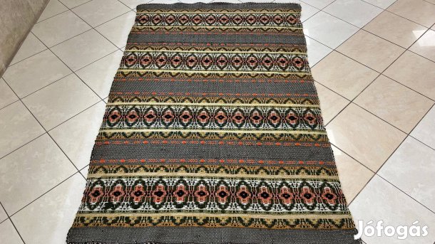 3721 Gyönyörű különleges mintás szőnyeg 145X225CM
