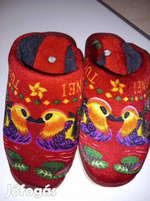 37/38 méretű női szobapapucs