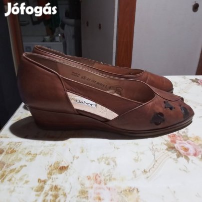 37.5-es Gábor puha bőr tavaszi cipő