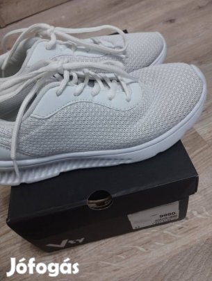 37-es 2x viselt hibátlan, újszerű, lány edző/sportcipő
