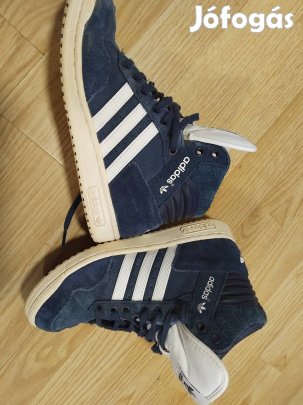 37-es bőr Adidas cipő Újszerű 23cm Dunaalmáson v Tata
