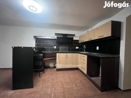 37 nm-es lakás eladó Szeged