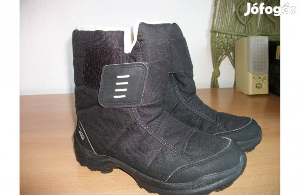 37-s méretű téli csizma