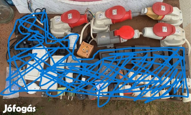 380 V-os dugaljak és csatlakozók eladók