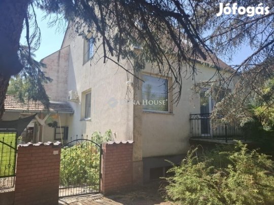 386 nm-es ház eladó Úri