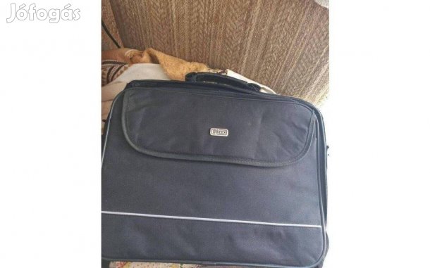 38X25 ös laptop táska Eladó