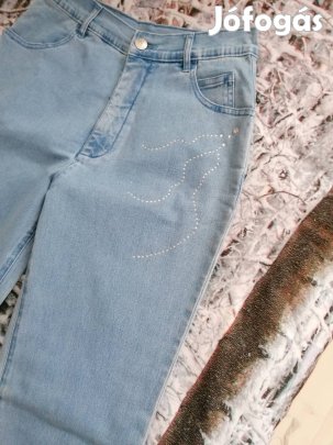 38-40 női nadrág / díszített farmer