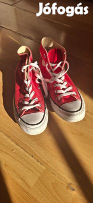 38 as Convese Cluck Taylor Alls tar magasszárú tornacipő