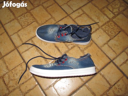 38-as farmer, női vászoncipő