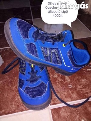 38-as méretű újszerű állapotú Quechua cipő