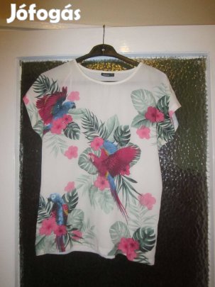 38-as papagájmintás rövid ujjú felső