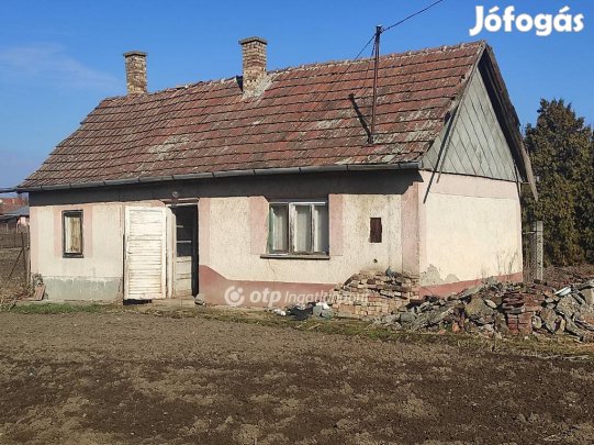 38 nm-es ház eladó Hajdúdorog