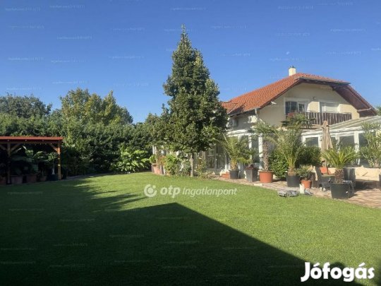 390 nm-es ház eladó Szigetszentmiklós