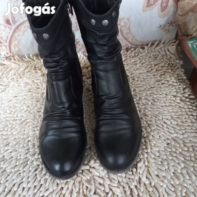 39-es Rieker puha bőr bokacsizma