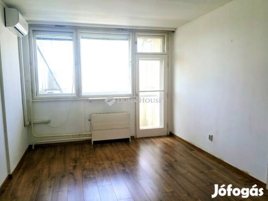 39 nm-es lakás kiadó Debrecen