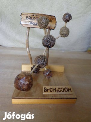 3D molekula dísztárgy
