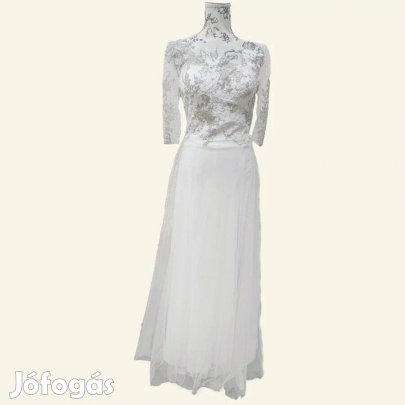 3/4-es ujjú csipkés, díszes esküvői ruha S