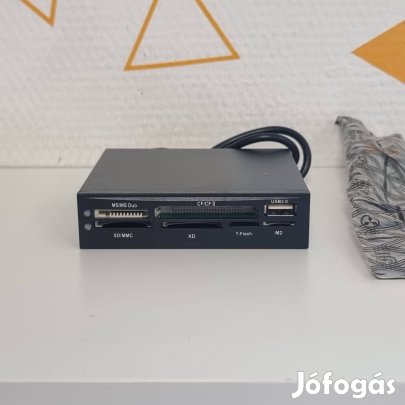 3,5" Floppy helyére építhető USB-s kártyaolvasó bővítő panel