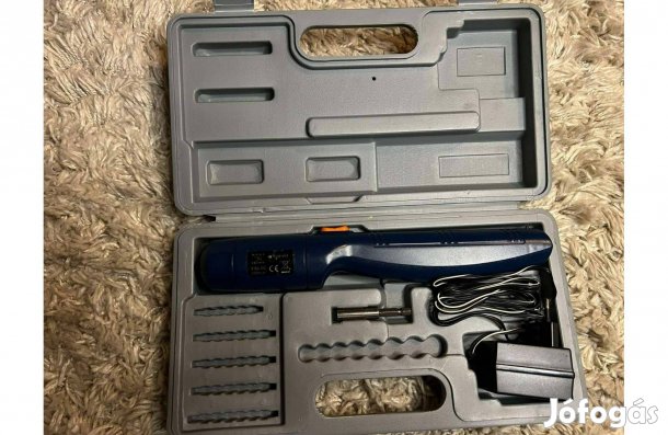 3,6V -os csavarozó, akkumulátoros csavarbehajtó kofferben