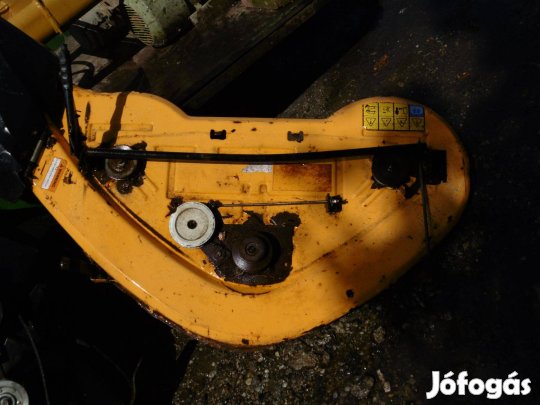 3 Késes Fűkaszatraktor Fűkaszadobja